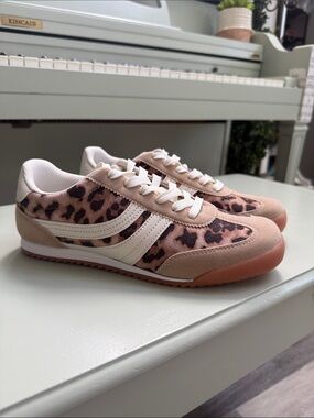 Leopard Print Suede-Trim Women's Casual Sneakers